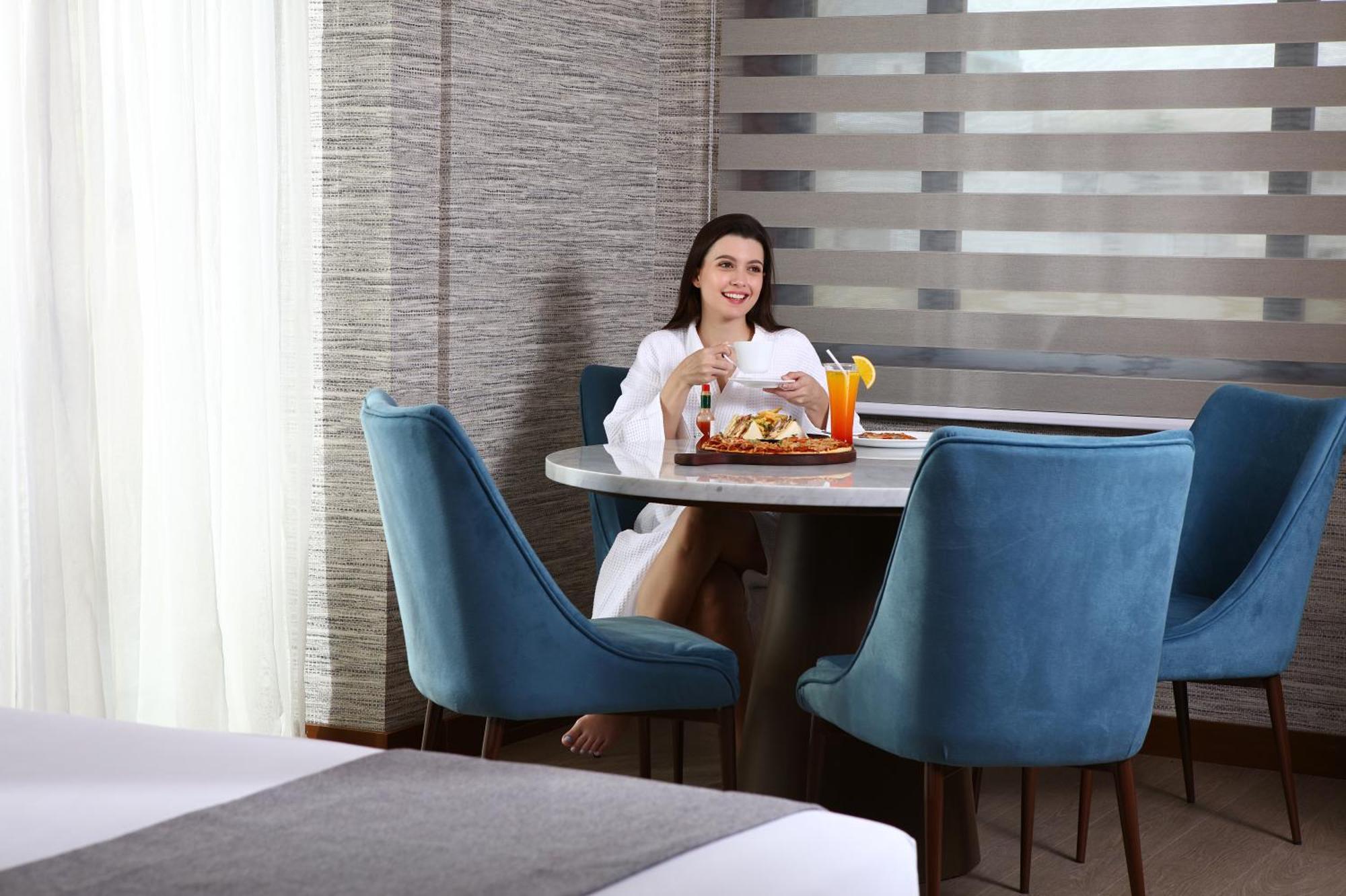 City Garden Suites Manila Kültér fotó